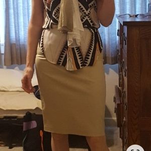 Italian Pencil Skirt tan
